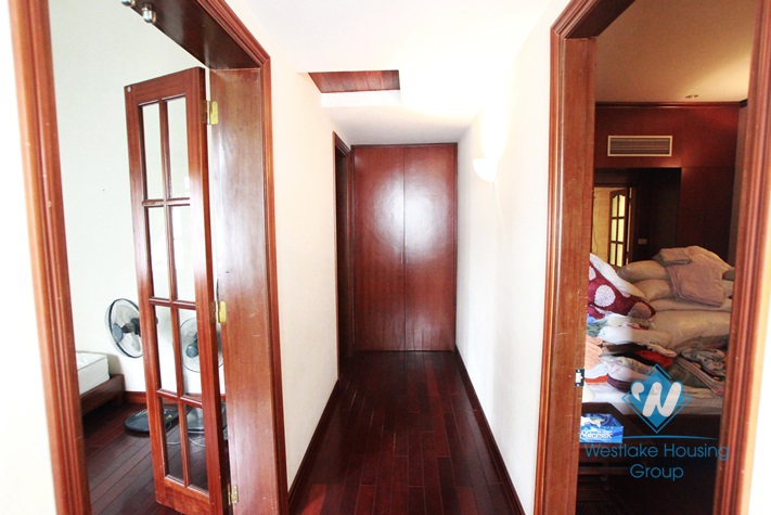 Nice and bright house for rent in Tay Ho area, Ha Noi